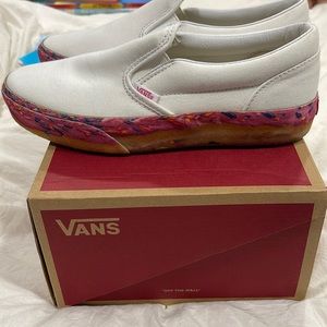Vans Classic Slip-On Platforms - Donut